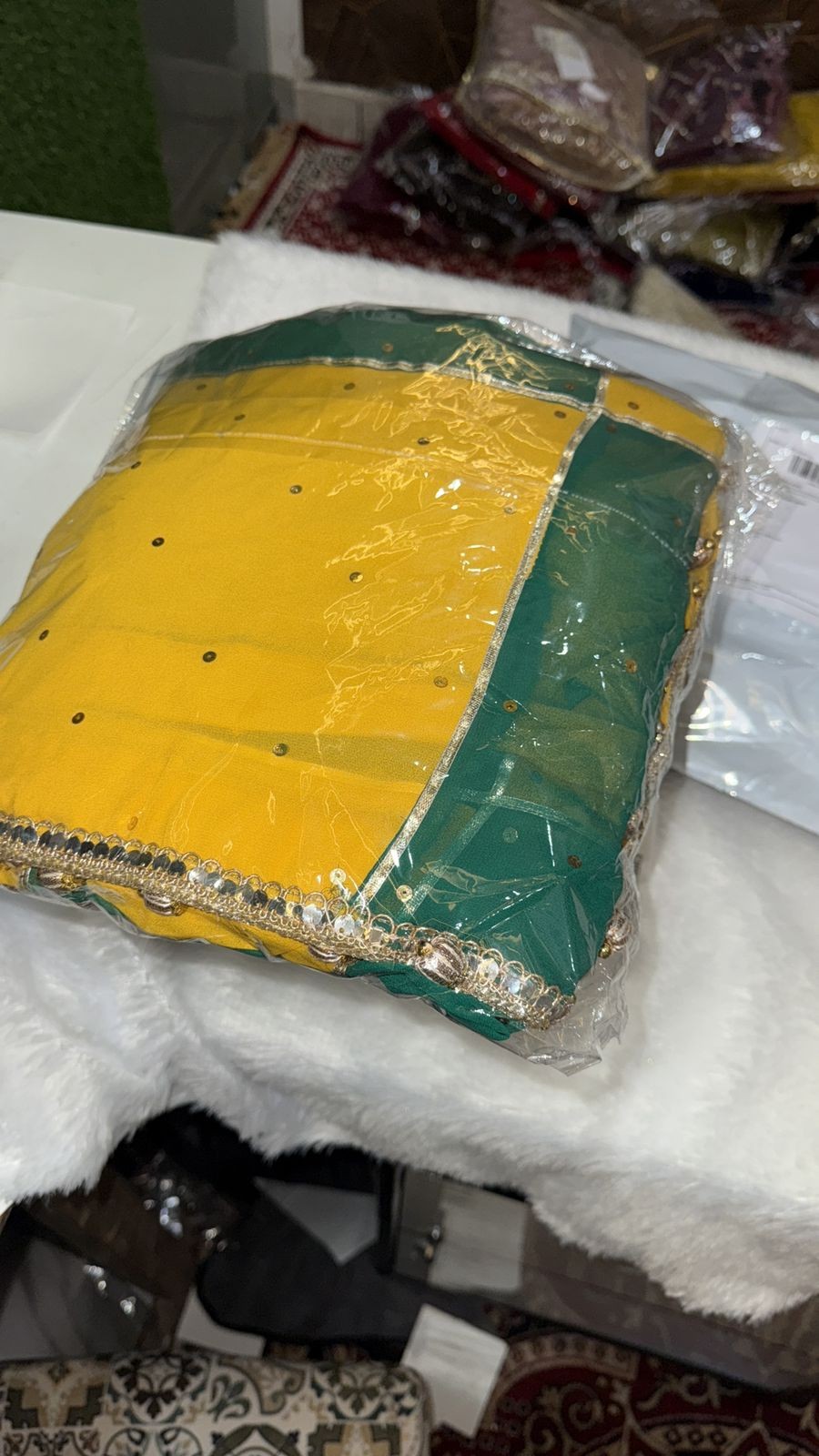 Luxurious PURE SILK YELLOW SAREE with and Handwork PURE SILK YELLOW SAREE